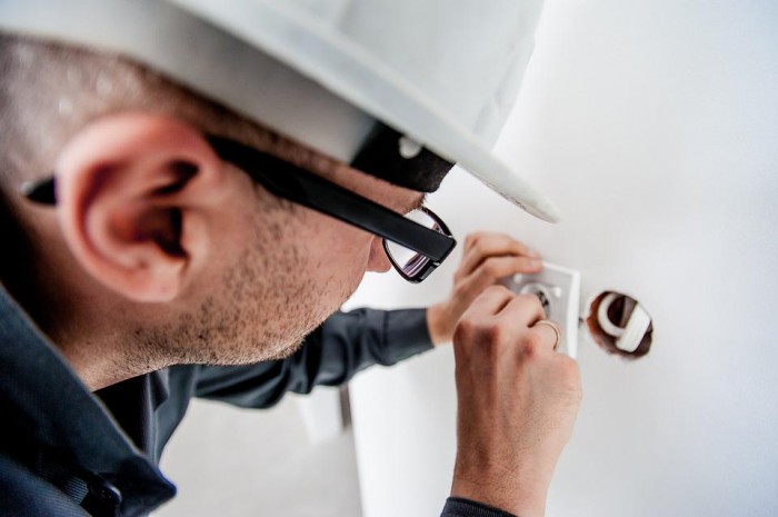 Comment installer une prise électrique